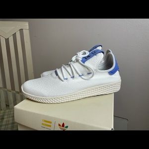 adidas originals Pharrel Williams Tennis HU